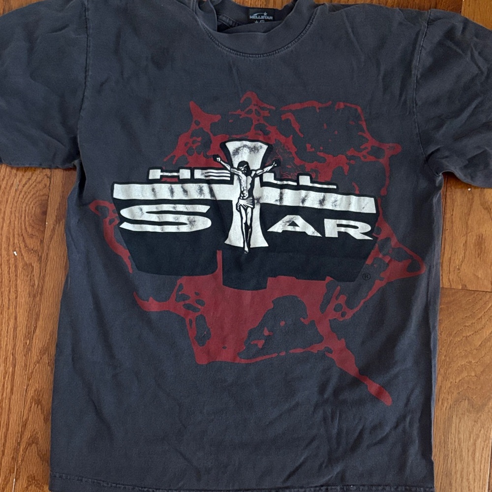 Hell Star Black T-Shirt with Bold Red & White Graphic